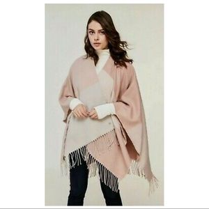 SOIA & KYO Brand New Scarf Wrap